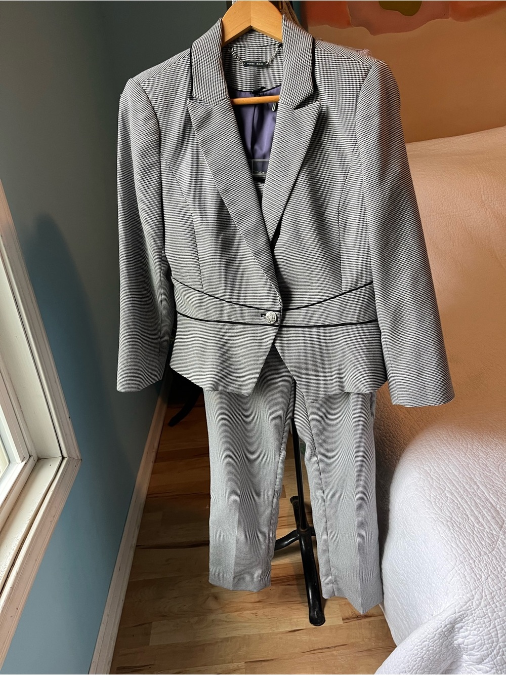 Houndstooth Women's Two-Piece Suit Blazer & Trouser Set